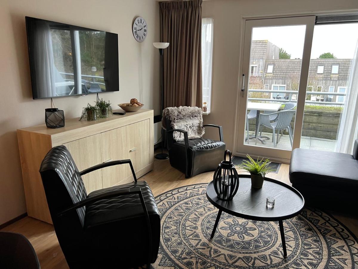 Appartement Ut&Thus, Resort Amelander Kaap Hollum  Exterior foto